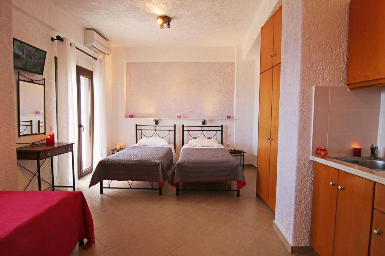Anemi Apartments Armenistis  Exterior foto